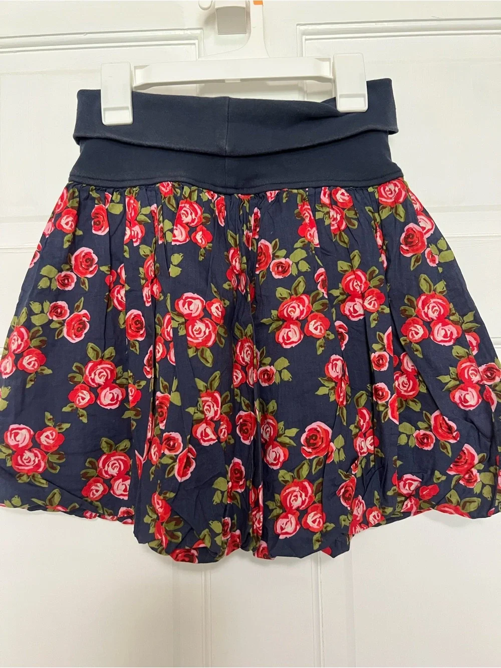 Mini Boden Navy Skirt with Red Rose Print